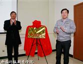 可结合站内栏目与相关篇目交叉阅读